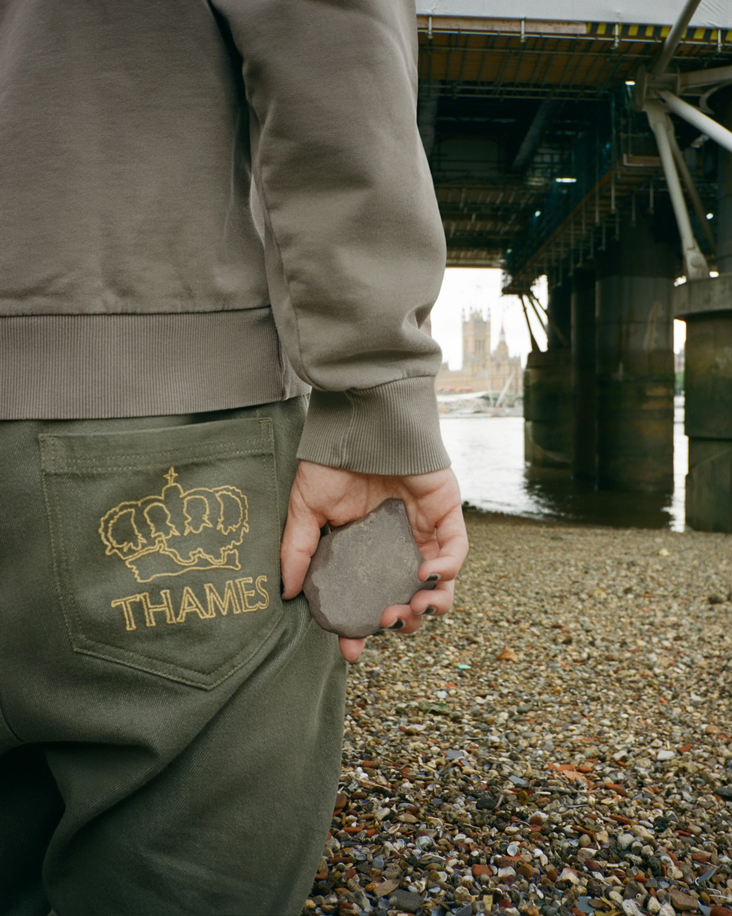 JOHNNY JEANS OLIVE - Image 5