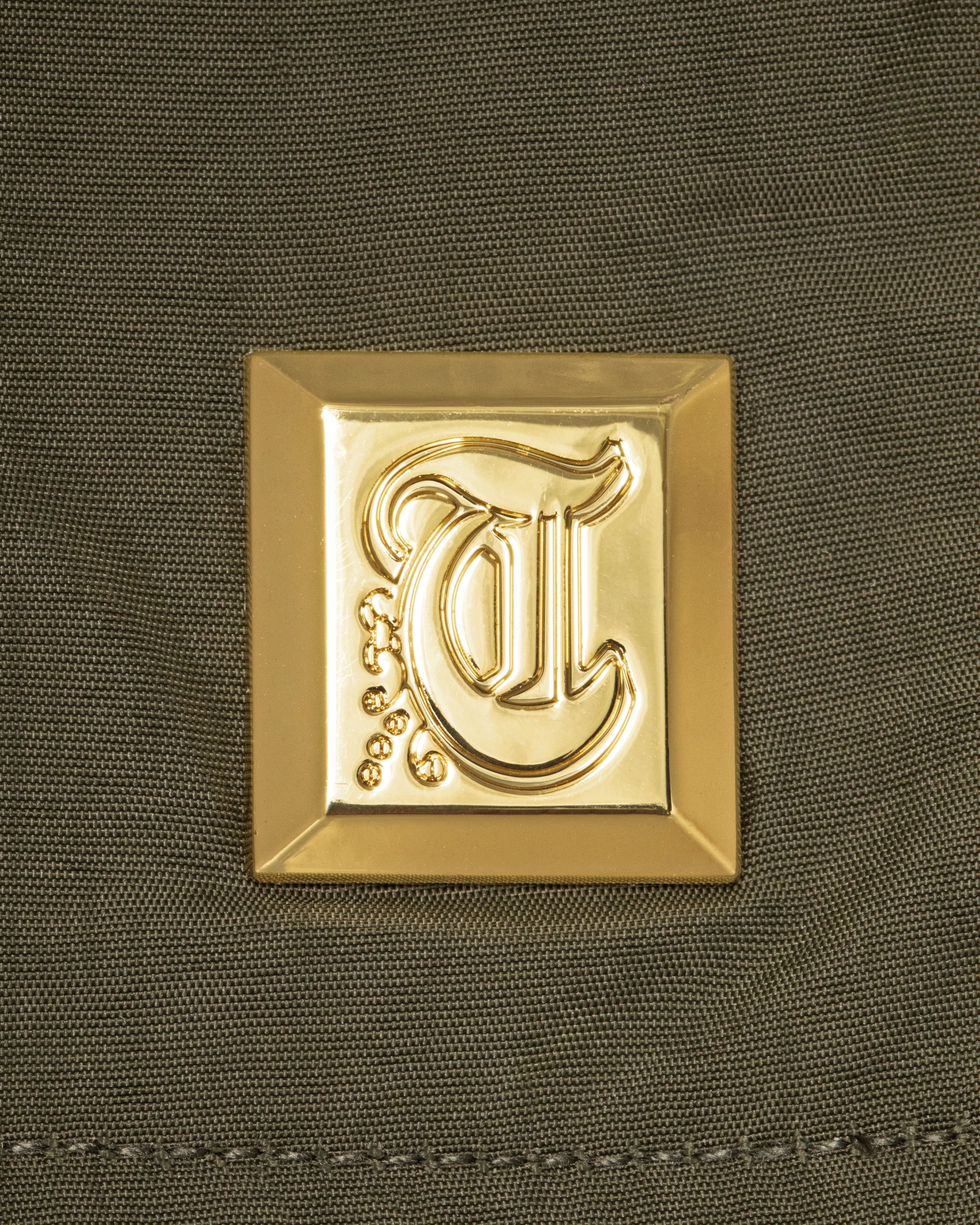 MUDLARKERS - Image 3