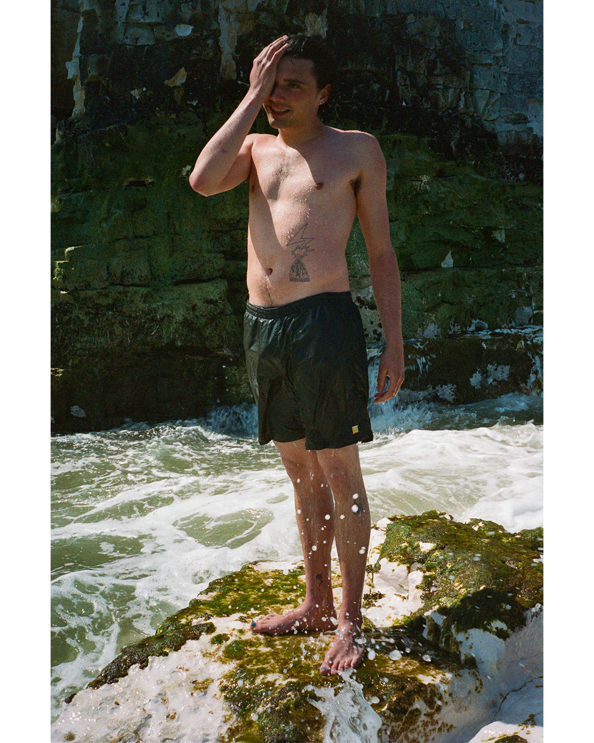 MUDLARKERS - Image 5
