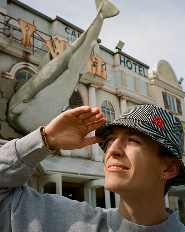 THREE-POINT BELL HAT - Image 6